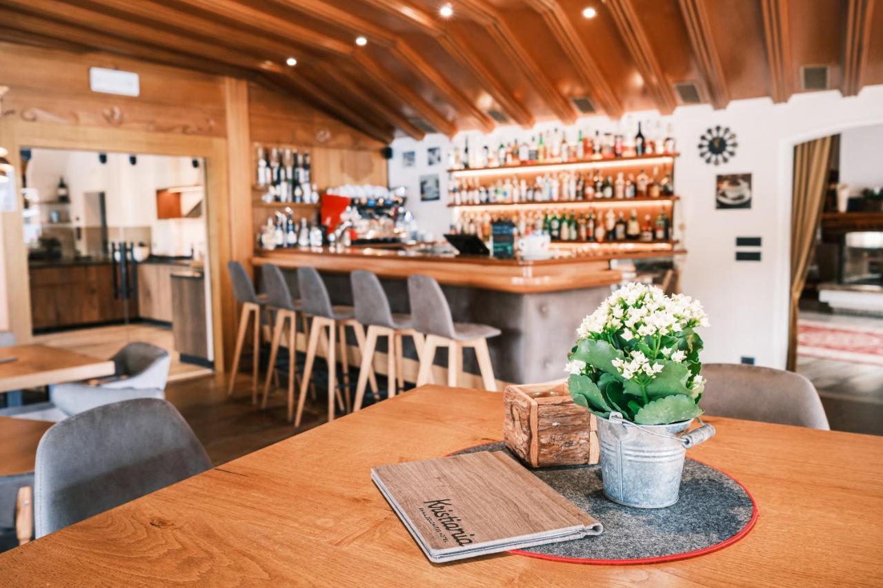 Kristiania Small Dolomites Hotel 塞尔瓦迪加尔代纳山谷 外观 照片