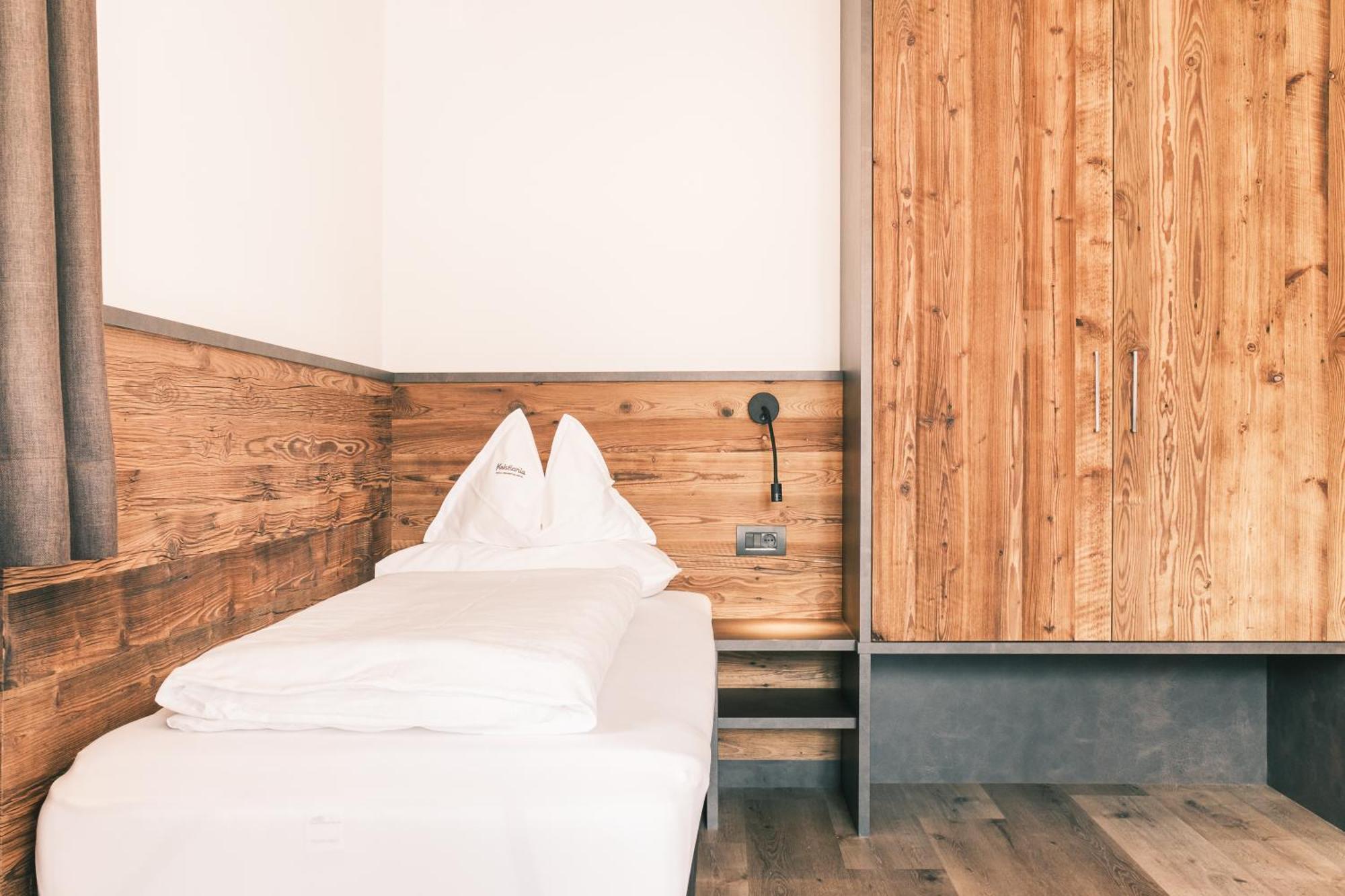 Kristiania Small Dolomites Hotel 塞尔瓦迪加尔代纳山谷 外观 照片