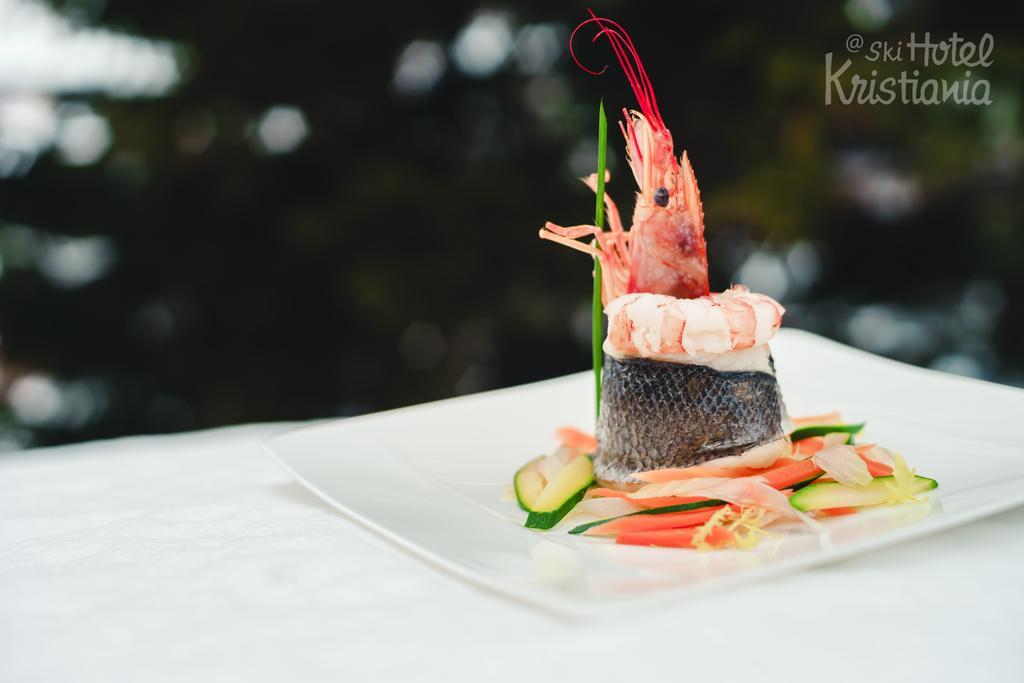 Kristiania Small Dolomites Hotel 塞尔瓦迪加尔代纳山谷 外观 照片