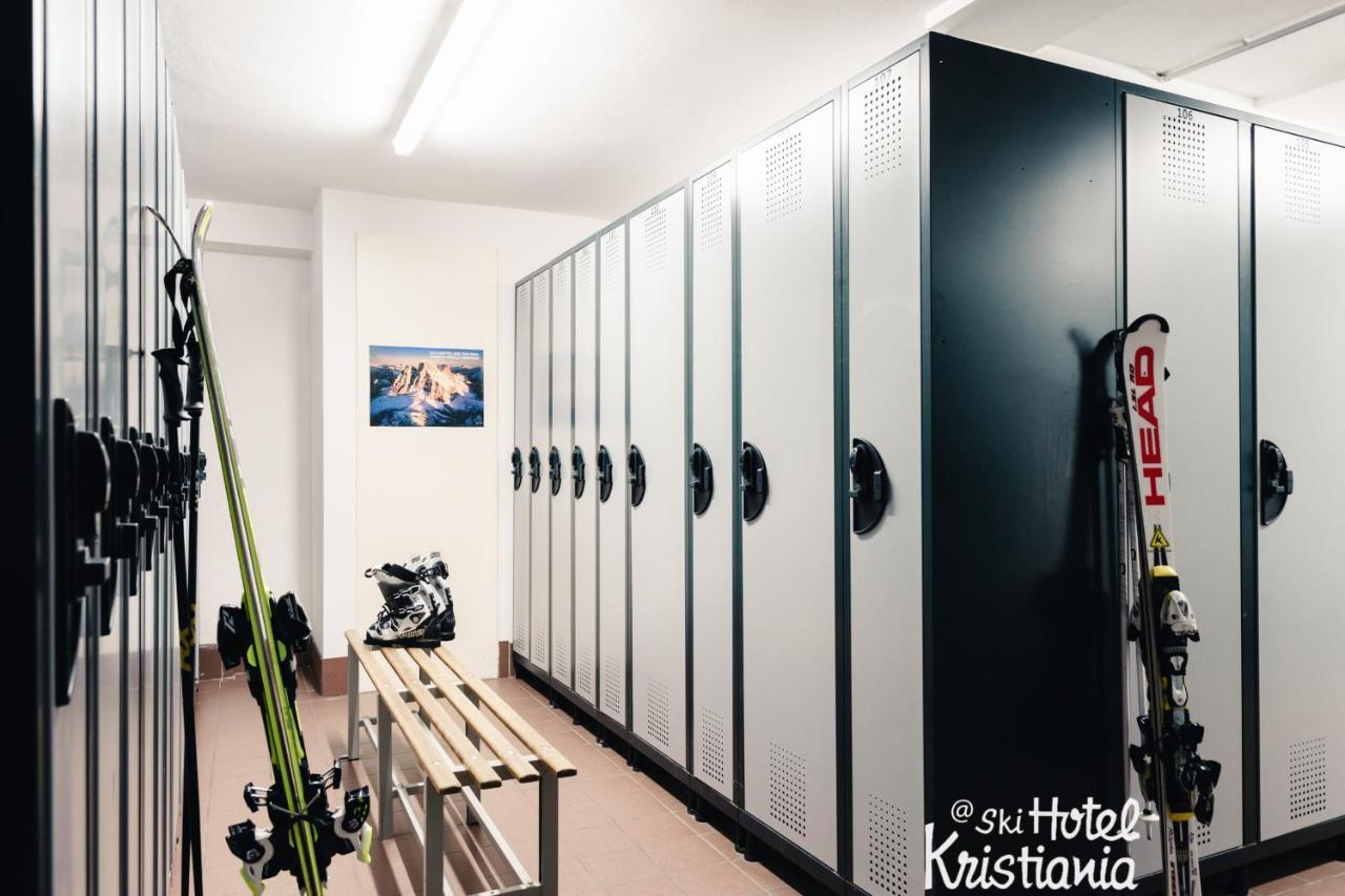 Kristiania Small Dolomites Hotel 塞尔瓦迪加尔代纳山谷 外观 照片